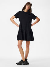 Ladda upp bild till gallerivisning, model_shot-front