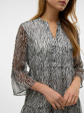 Ladda upp bild till gallerivisning, model_shot-detail