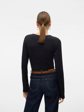 Ladda upp bild till gallerivisning, model_shot-back