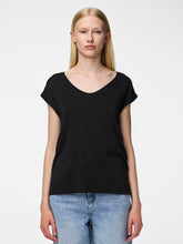 Ladda upp bild till gallerivisning, model_shot-front