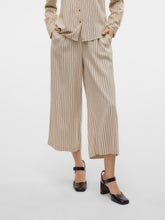 Ladda upp bild till gallerivisning, model_shot-front