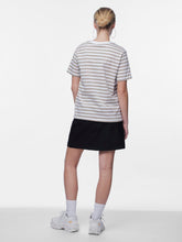 Ladda upp bild till gallerivisning, model_shot-back