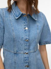 Ladda upp bild till gallerivisning, model_shot-detail