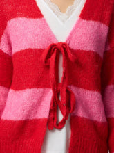 Ladda upp bild till gallerivisning, model_shot-detail