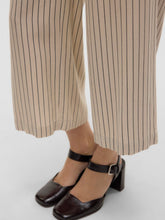 Ladda upp bild till gallerivisning, model_shot-detail