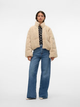 Ladda upp bild till gallerivisning, model_shot-front_full