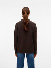 Ladda upp bild till gallerivisning, model_shot-back