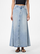 Ladda upp bild till gallerivisning, model_shot-front