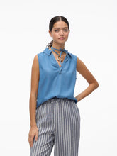 Ladda upp bild till gallerivisning, model_shot-front