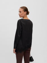 Ladda upp bild till gallerivisning, model_shot-back
