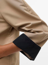 Ladda upp bild till gallerivisning, model_shot-detail