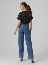 Ladda upp bild till gallerivisning, model_shot-back