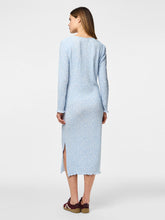 Ladda upp bild till gallerivisning, model_shot-back