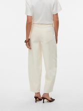 Ladda upp bild till gallerivisning, model_shot-back