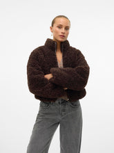 Ladda upp bild till gallerivisning, model_shot-front