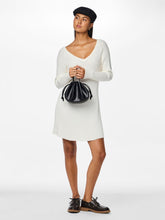 Ladda upp bild till gallerivisning, model_shot-front