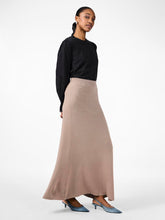 Ladda upp bild till gallerivisning, model_shot-front_full