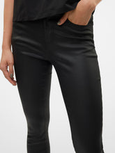 Ladda upp bild till gallerivisning, model_shot-detail