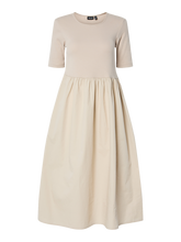 Ladda upp bild till gallerivisning, pack_shot-front