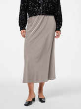 Ladda upp bild till gallerivisning, model_shot-front