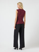 Ladda upp bild till gallerivisning, model_shot-back