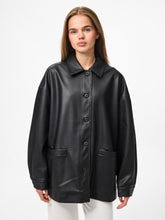 Ladda upp bild till gallerivisning, model_shot-front