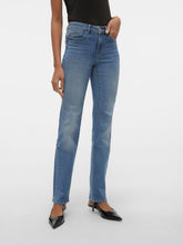 Ladda upp bild till gallerivisning, VMFLASH Straight Jeans - Medium Blue Denim