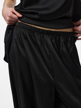 Ladda upp bild till gallerivisning, model_shot-detail
