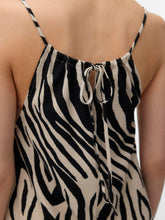 Ladda upp bild till gallerivisning, model_shot-detail
