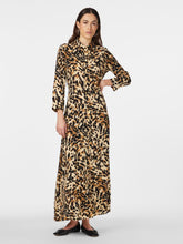 Ladda upp bild till gallerivisning, YASSAVANNA Long Dress - Black
