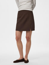 Ladda upp bild till gallerivisning, model_shot-front
