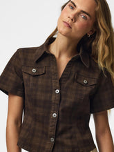 Ladda upp bild till gallerivisning, model_shot-creative
