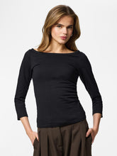 Ladda upp bild till gallerivisning, model_shot-front
