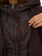 Ladda upp bild till gallerivisning, model_shot-detail
