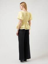 Ladda upp bild till gallerivisning, model_shot-back
