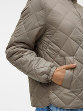 Ladda upp bild till gallerivisning, model_shot-detail
