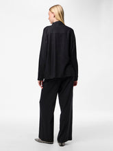 Ladda upp bild till gallerivisning, model_shot-back

