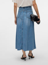 Ladda upp bild till gallerivisning, model_shot-back
