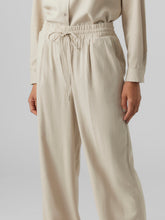 Ladda upp bild till gallerivisning, VMJESMILO Pants - Silver Lining
