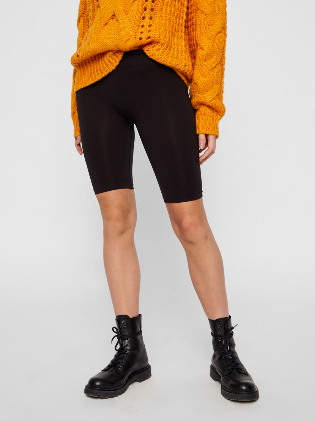 PCLONDON - Black